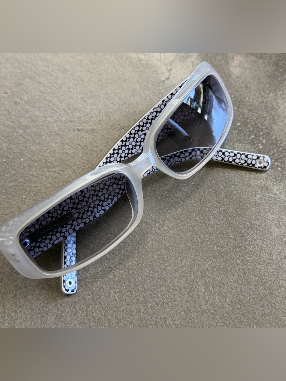 Vintage Coach off white sunglasses, good used condition